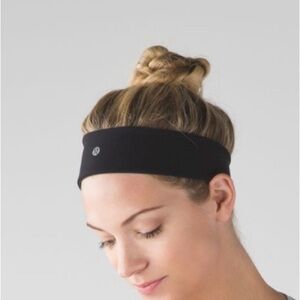 Black Lululemon Headband